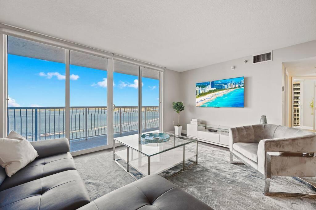 Апартаменты Ocean View 35Th Floor, In The Heart Of Майами Экстерьер фото