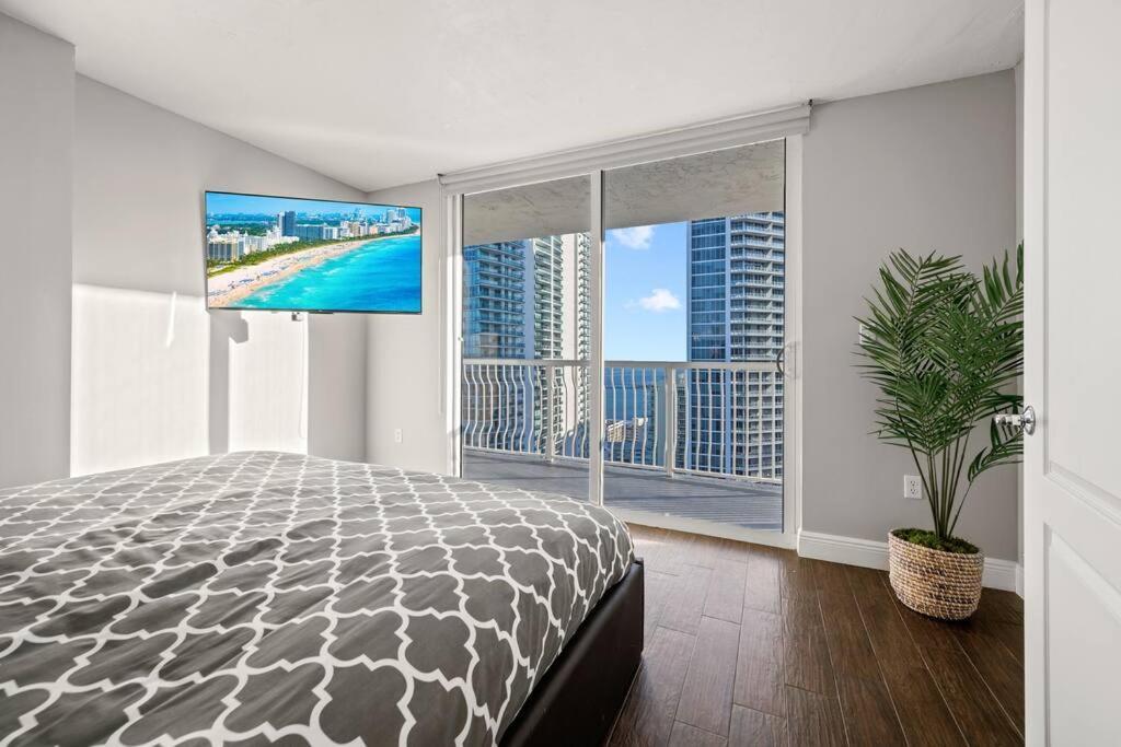 Апартаменты Ocean View 35Th Floor, In The Heart Of Майами Экстерьер фото