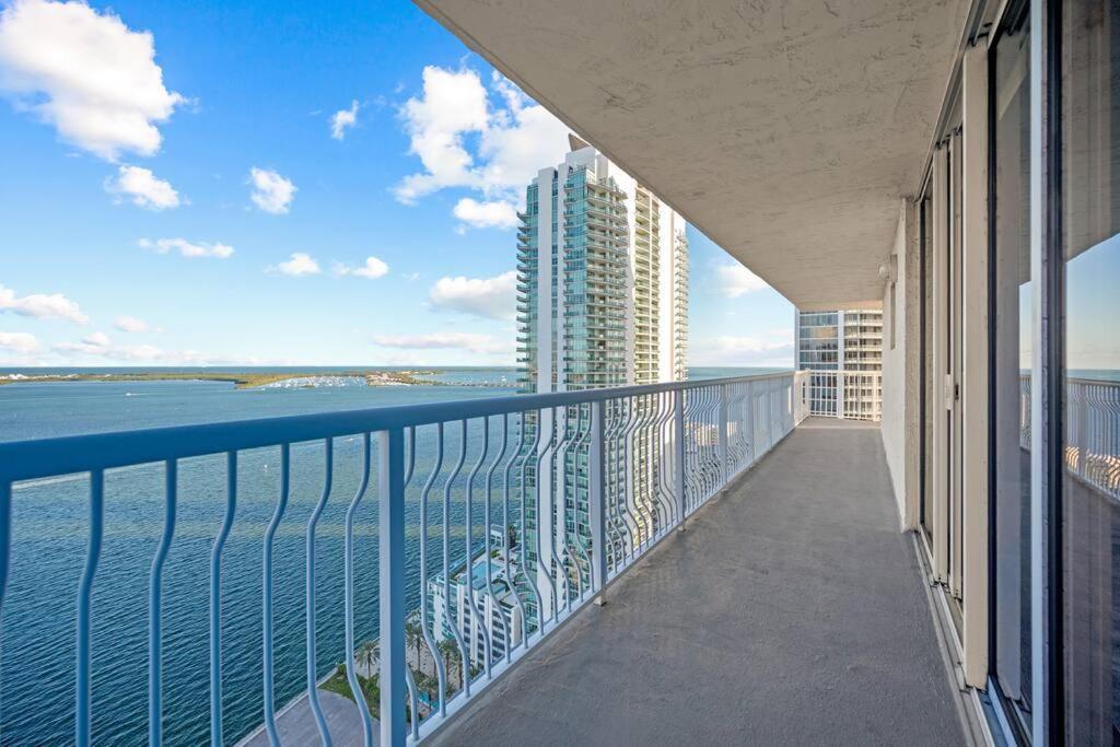 Апартаменты Ocean View 35Th Floor, In The Heart Of Майами Экстерьер фото