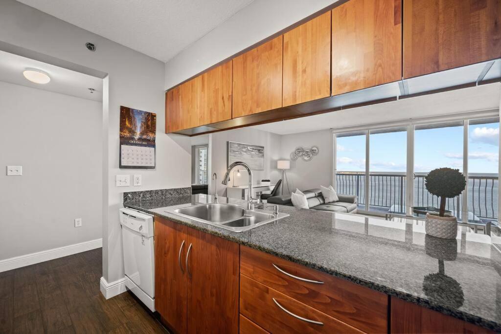 Апартаменты Ocean View 35Th Floor, In The Heart Of Майами Экстерьер фото